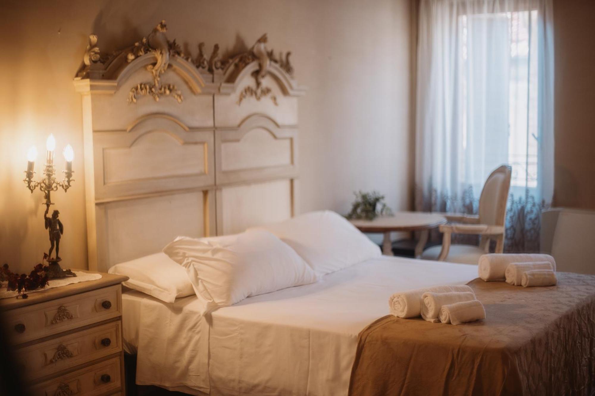 Hotel Oviv Dimora Del Borgo Acquaviva Picena Exteriör bild